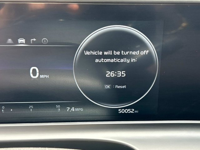 Vehicle image 22 of 25
