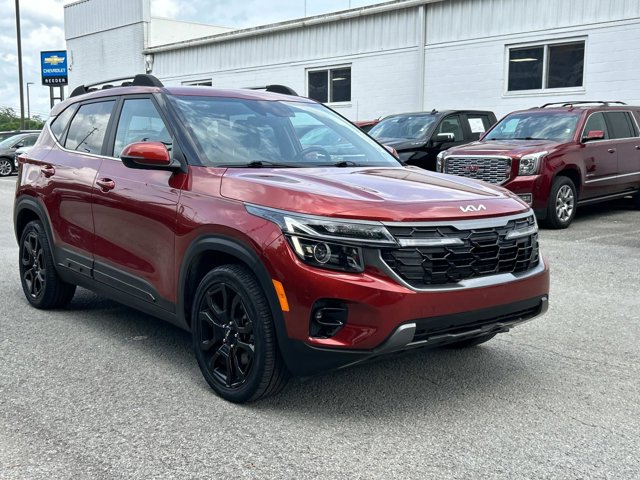 Vehicle image 3 of 25