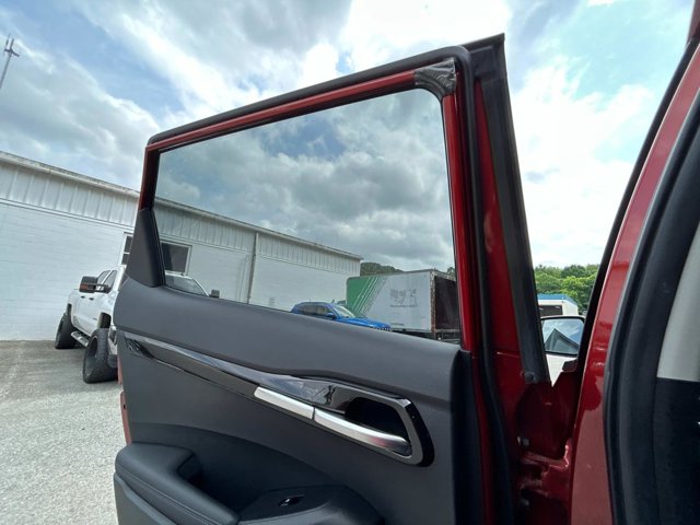 Vehicle image 15 of 25