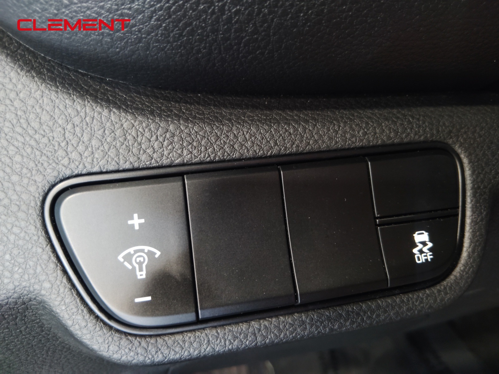 Vehicle image 36 of 50