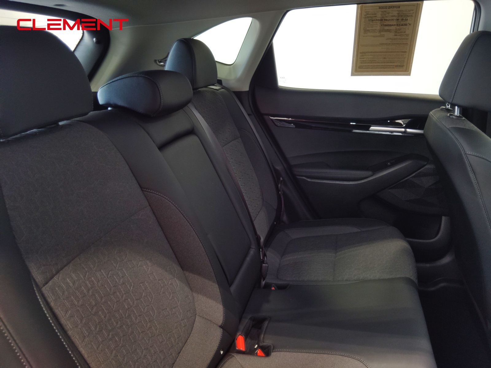 Vehicle image 13 of 50
