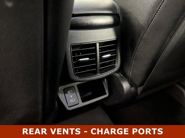 Vehicle image 13 of 27