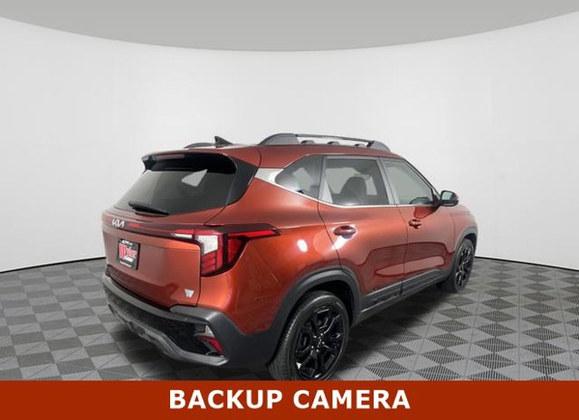 Vehicle image 5 of 27