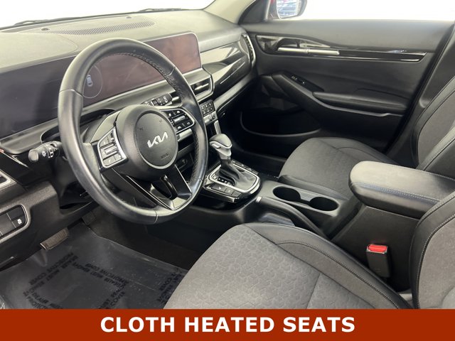 Vehicle image 9 of 27