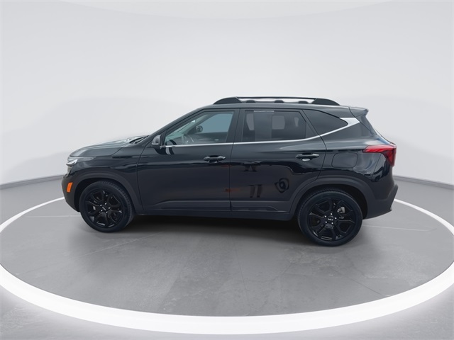Vehicle image 9 of 23