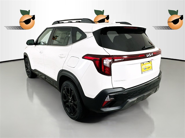 Vehicle image 7 of 33