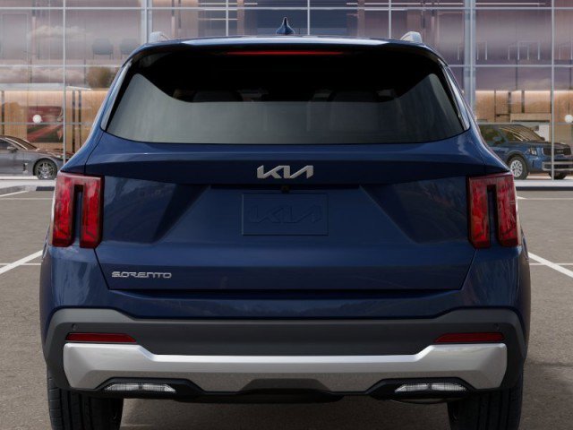 Vehicle image 8 of 31