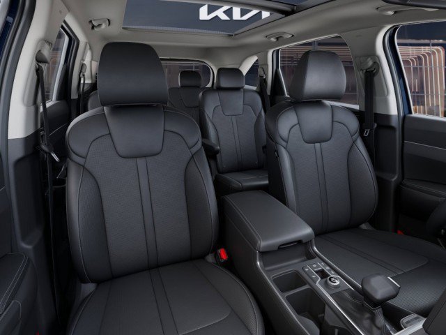 Vehicle image 15 of 31