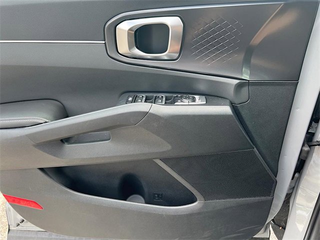 2024 Kia Sorento EX Image 22 of 28