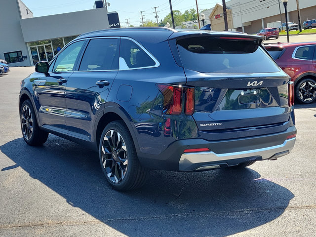 Vehicle image 6 of 33