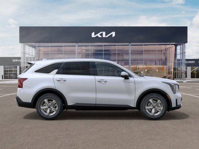 Vehicle image 5 of 31