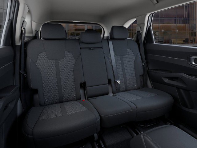 Vehicle image 16 of 31