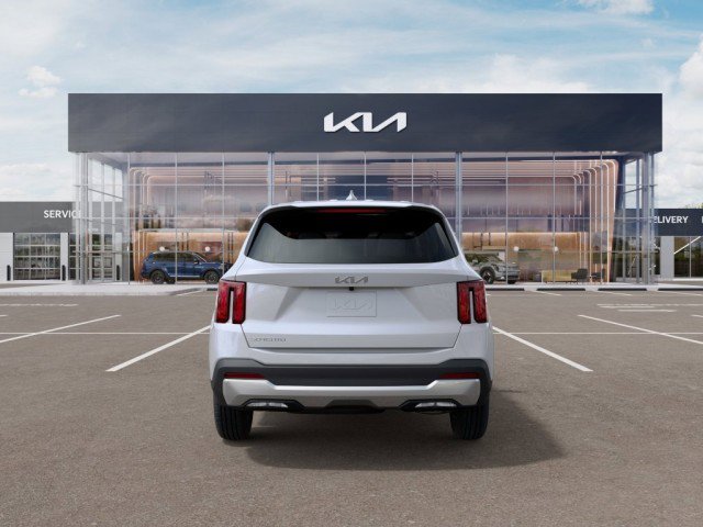Vehicle image 7 of 31