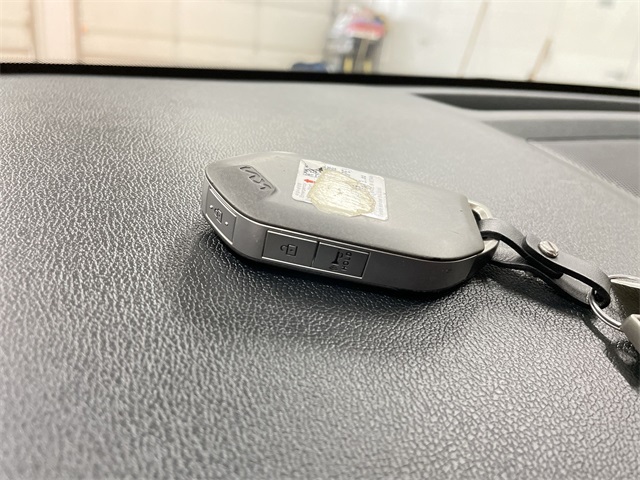 Vehicle image 28 of 28
