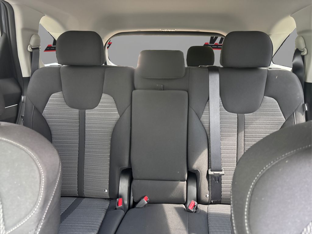 Vehicle image 12 of 37