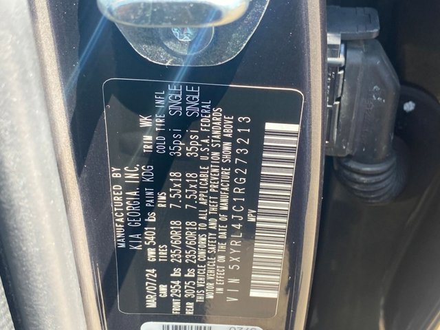 Vehicle image 29 of 46