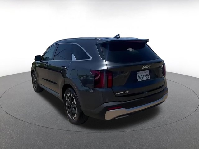 Vehicle image 12 of 46