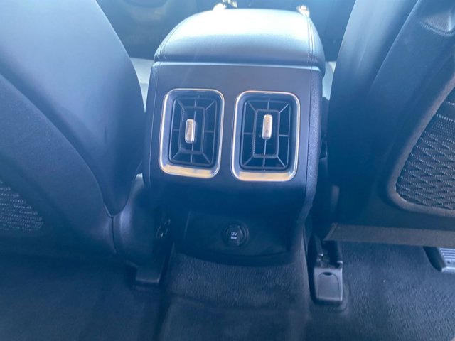 Vehicle image 24 of 46
