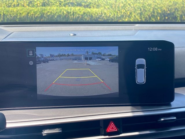 Vehicle image 17 of 46