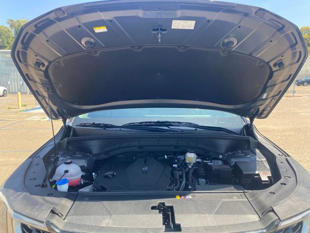 Vehicle image 32 of 46