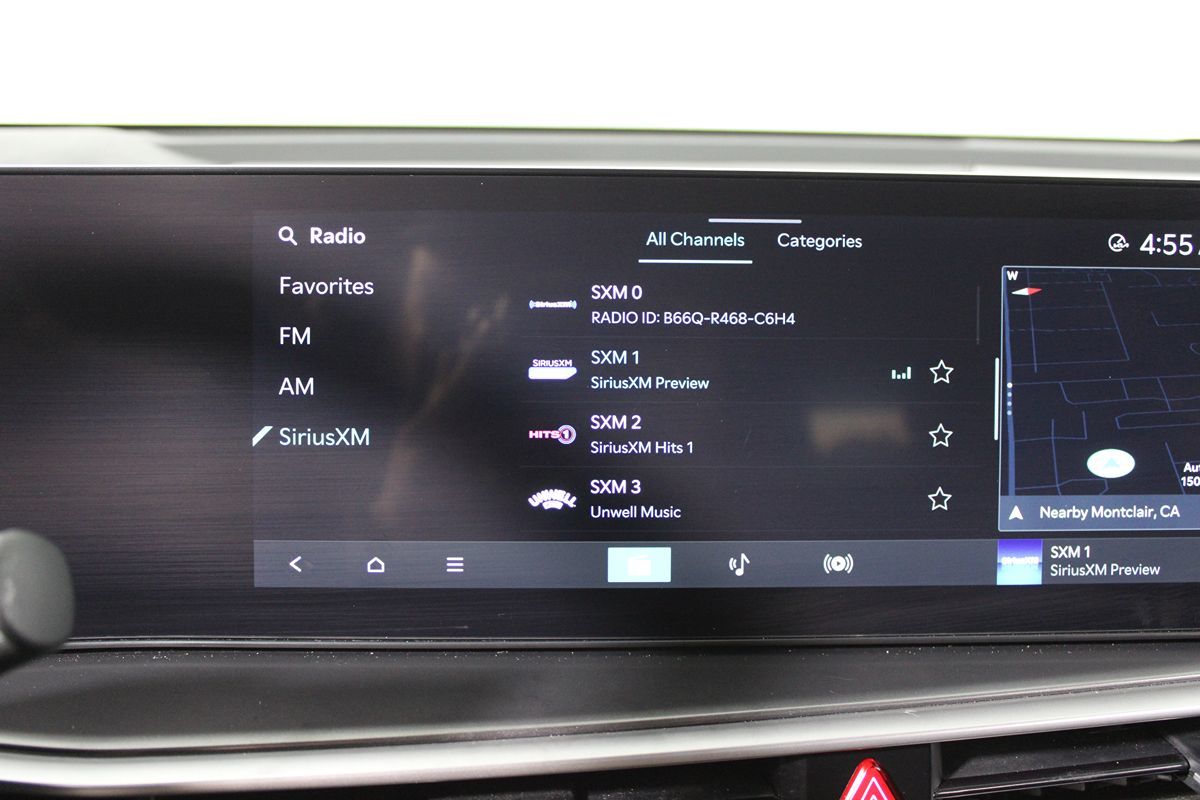 2024 Kia Sorento S Image 28 of 41