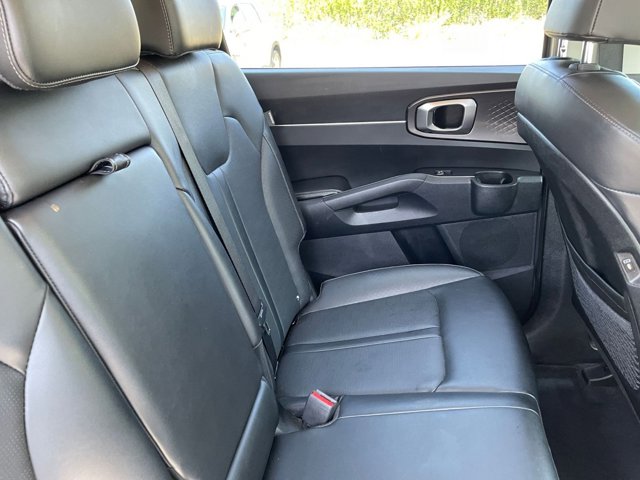 Vehicle image 36 of 45