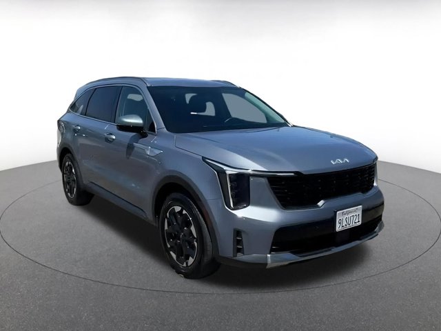 Vehicle image 6 of 45
