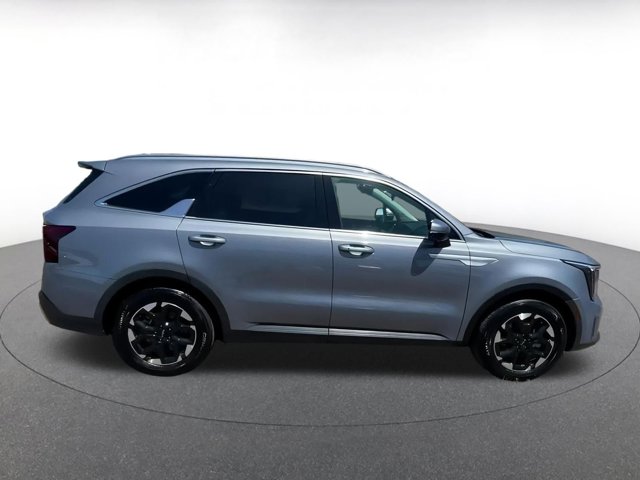 Vehicle image 7 of 45