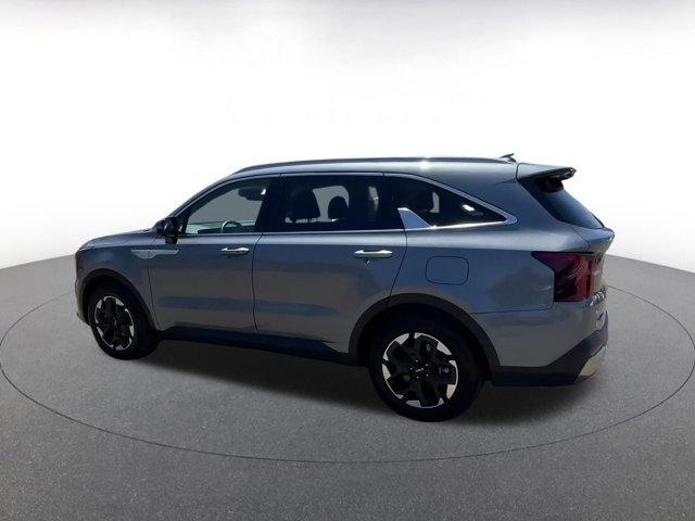 Vehicle image 11 of 45