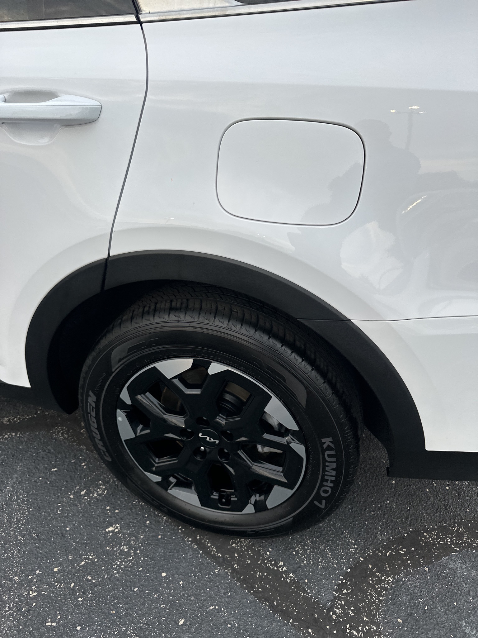 Vehicle image 18 of 46