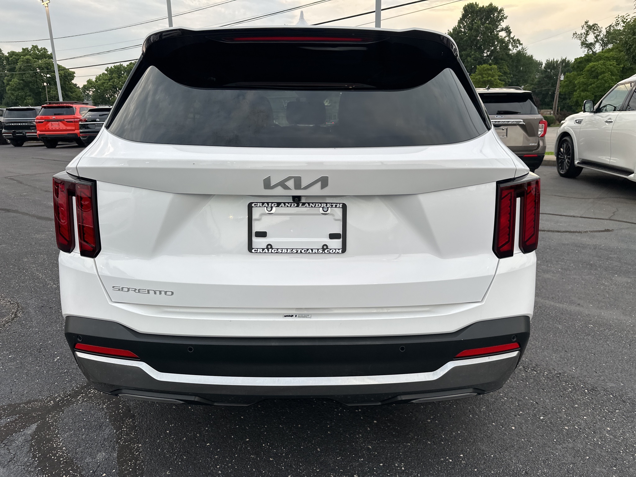 Vehicle image 10 of 46