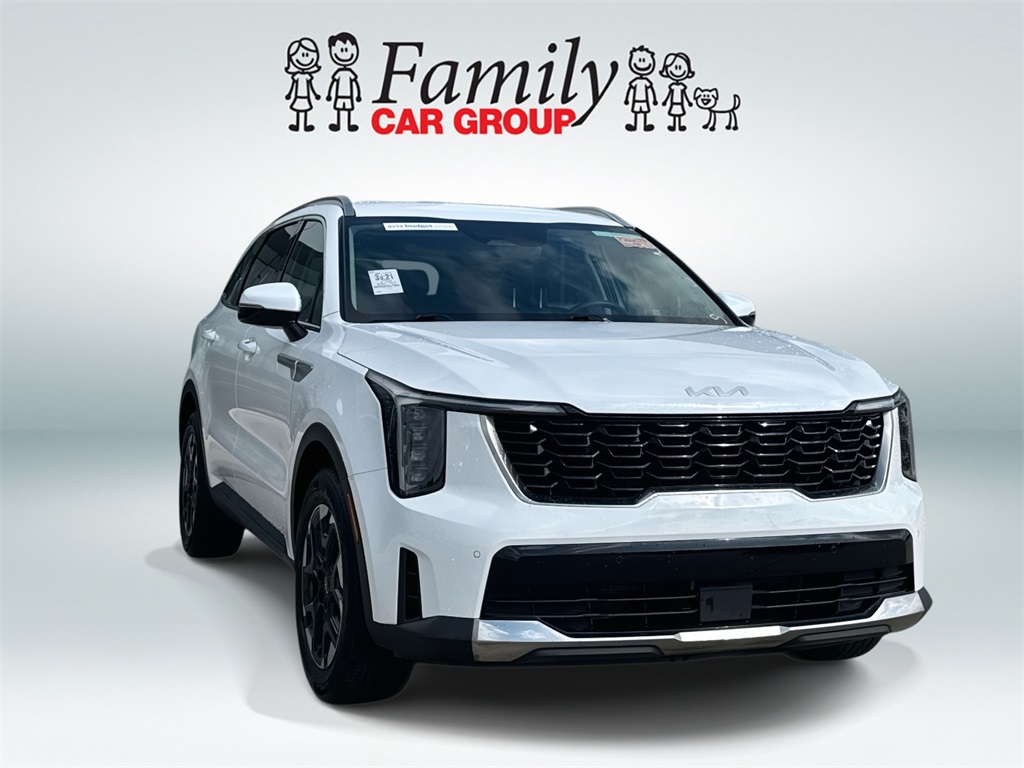 Vehicle image 2 of 22