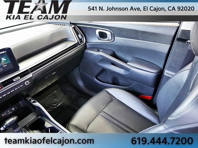 Vehicle image 22 of 48