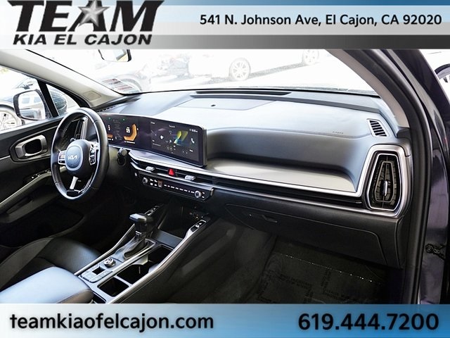 Vehicle image 10 of 48