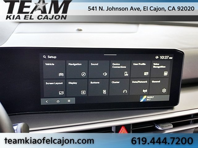 Vehicle image 27 of 48