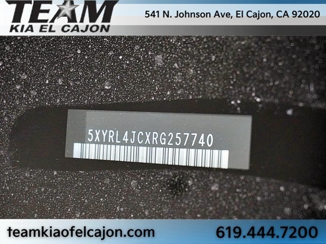Vehicle image 38 of 48