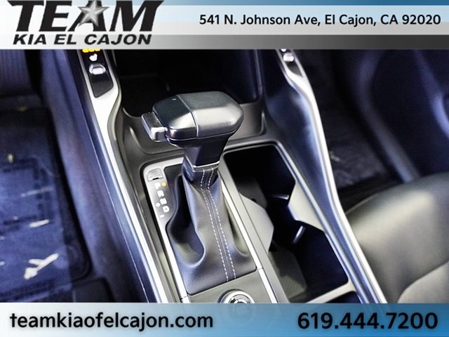 Vehicle image 34 of 48
