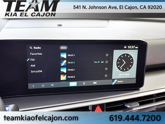 Vehicle image 26 of 48