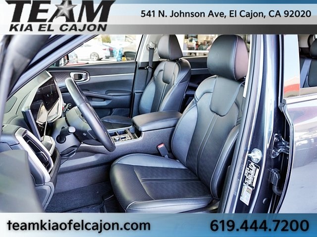 Vehicle image 15 of 48