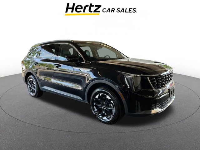 Vehicle image 4 of 44