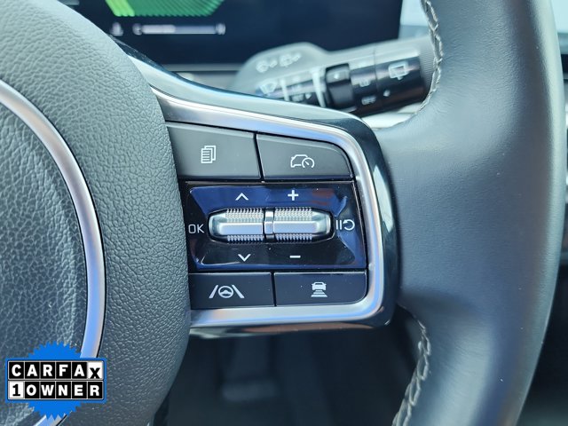 Vehicle image 25 of 26