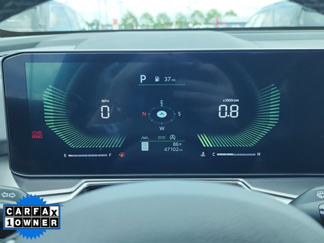 Vehicle image 19 of 26