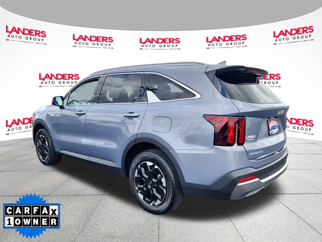 Vehicle image 6 of 26
