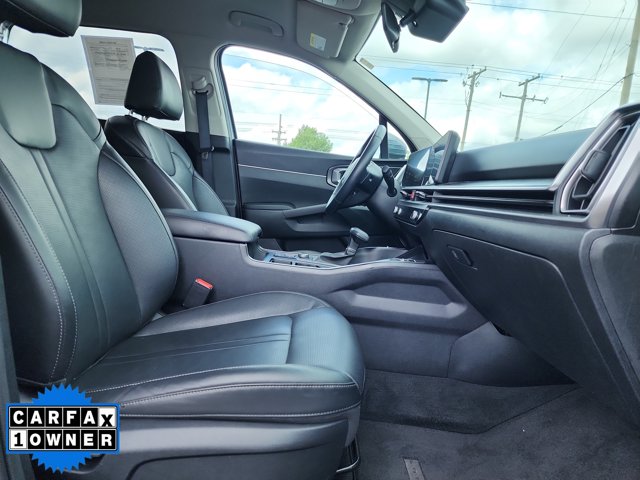 Vehicle image 12 of 26