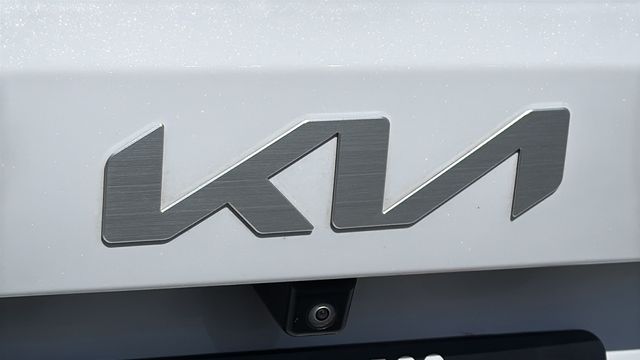 2024 Kia Sorento S Image 22 of 29