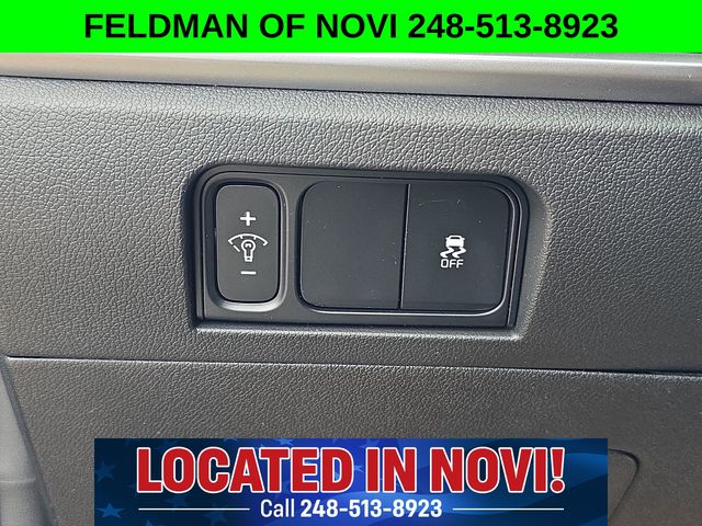 Vehicle image 12 of 25