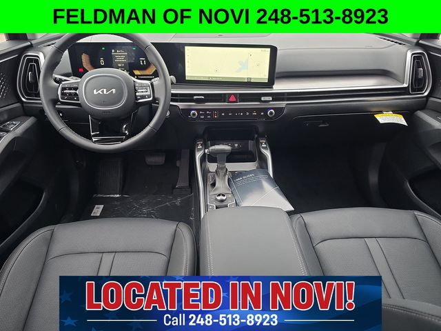 Vehicle image 4 of 25