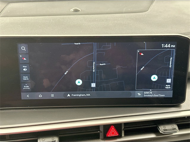 Vehicle image 11 of 41