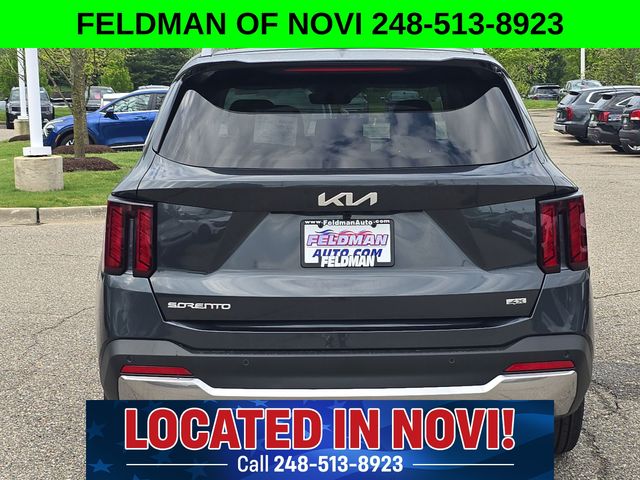 Vehicle image 7 of 28
