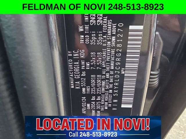 Vehicle image 16 of 28